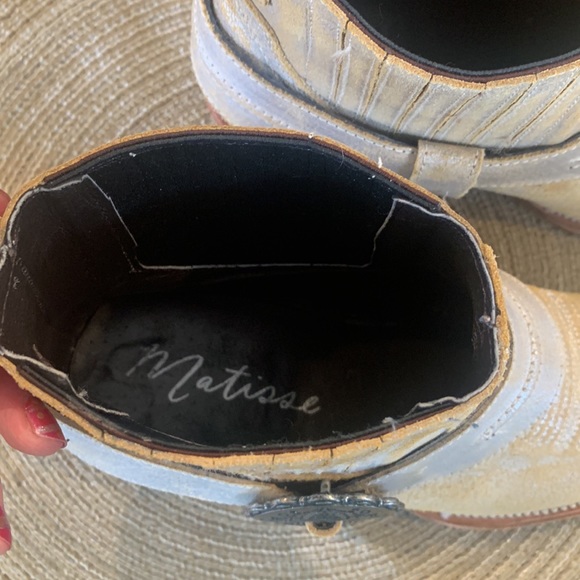Matisse Judd all leather cowboy bootie size 8 - Picture 5 of 9